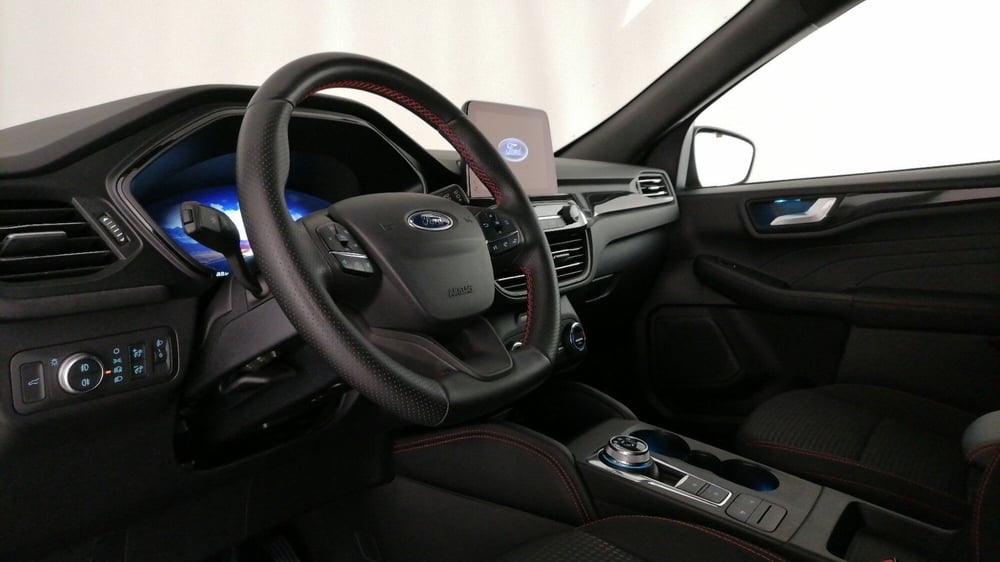 Ford Kuga usata a Roma (12)