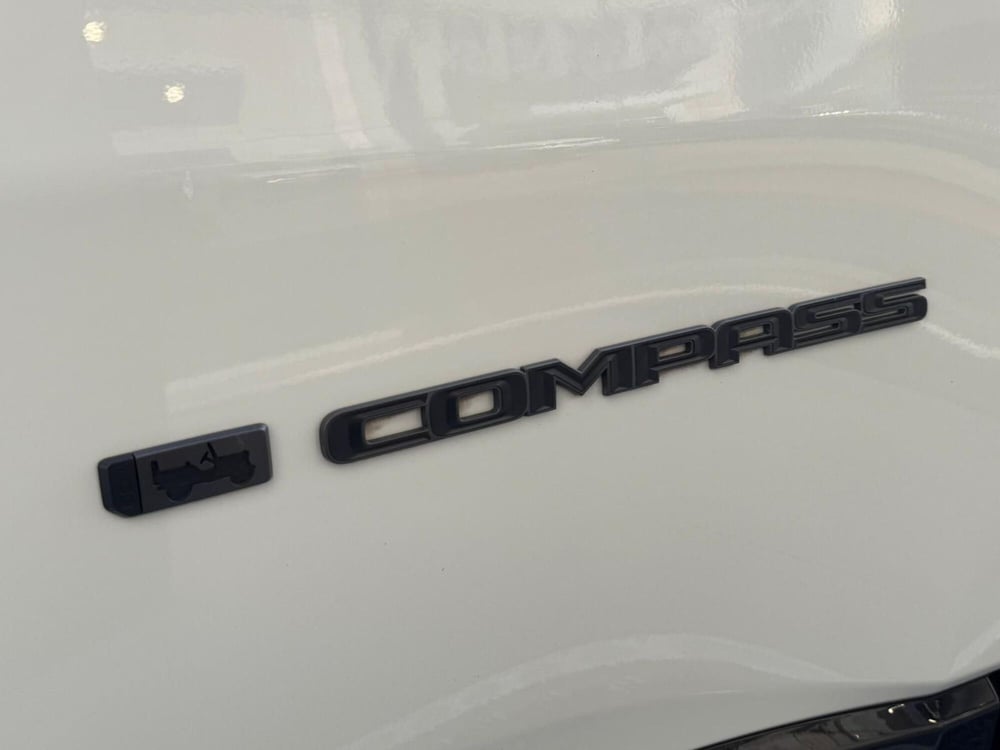 Jeep Compass usata a Napoli (20)