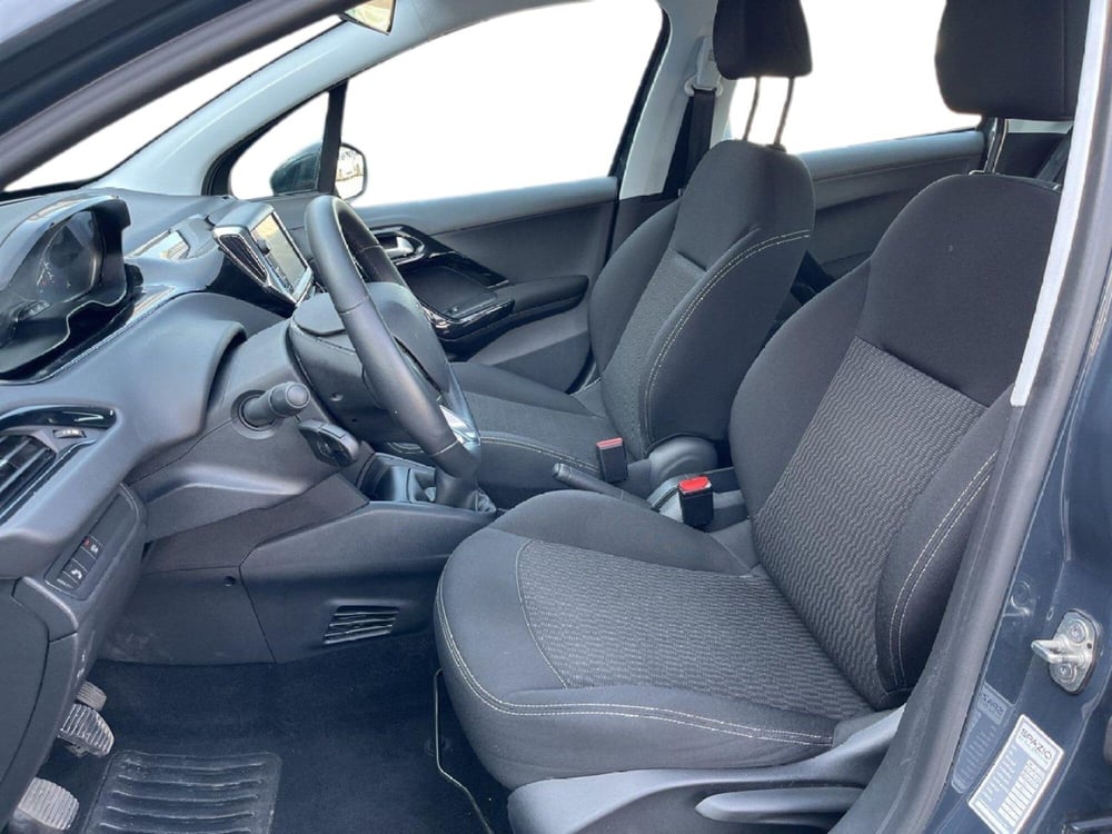 Peugeot 208 usata a Torino (10)
