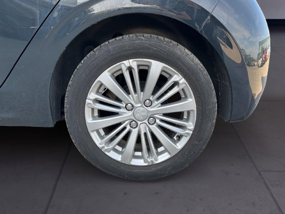 Peugeot 208 usata a Torino (8)
