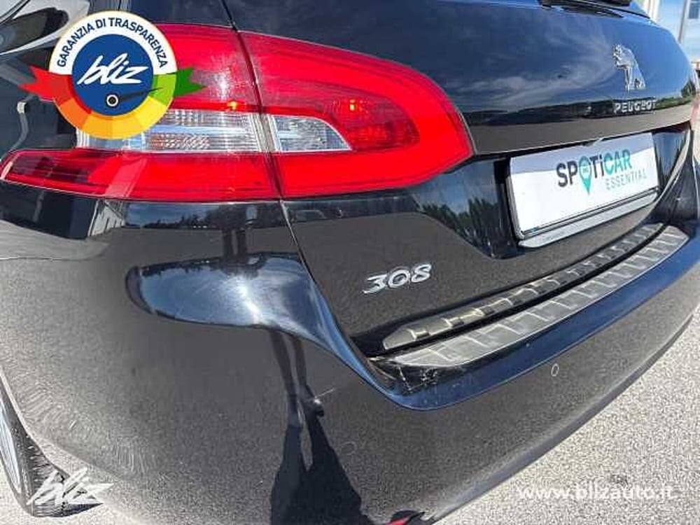 Peugeot 308 SW usata a Udine (11)