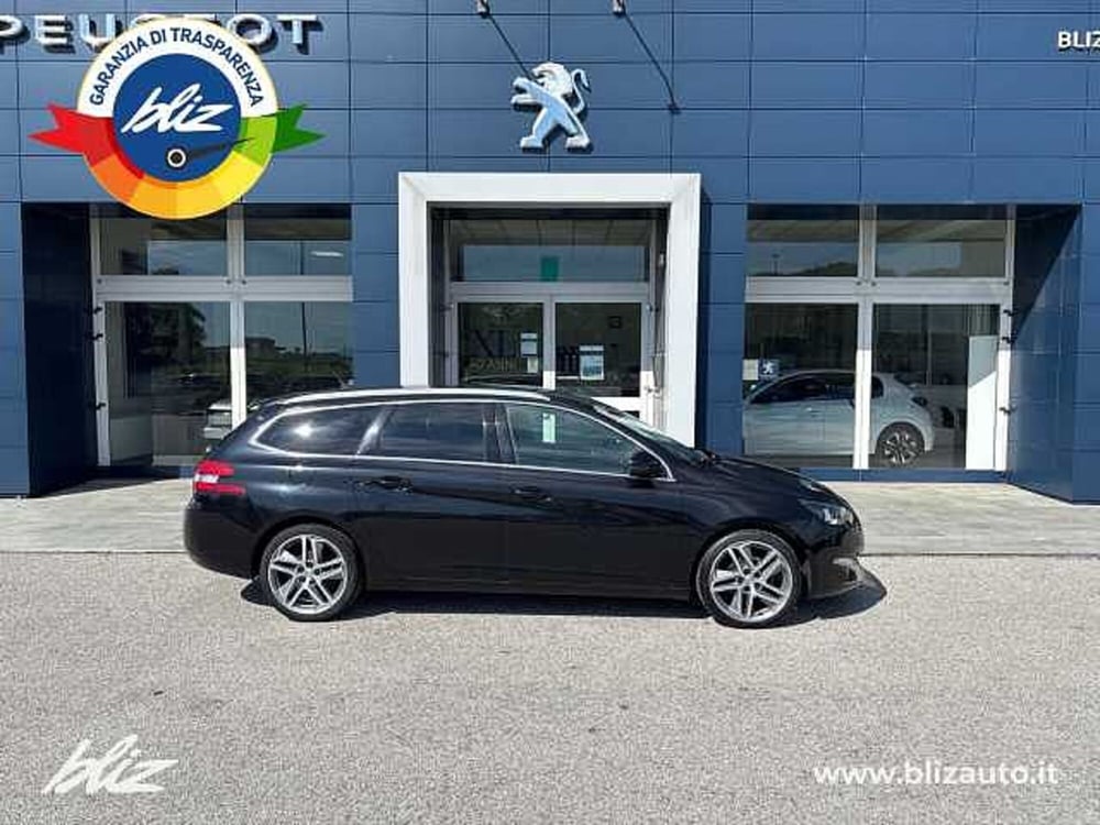 Peugeot 308 SW usata a Udine (4)
