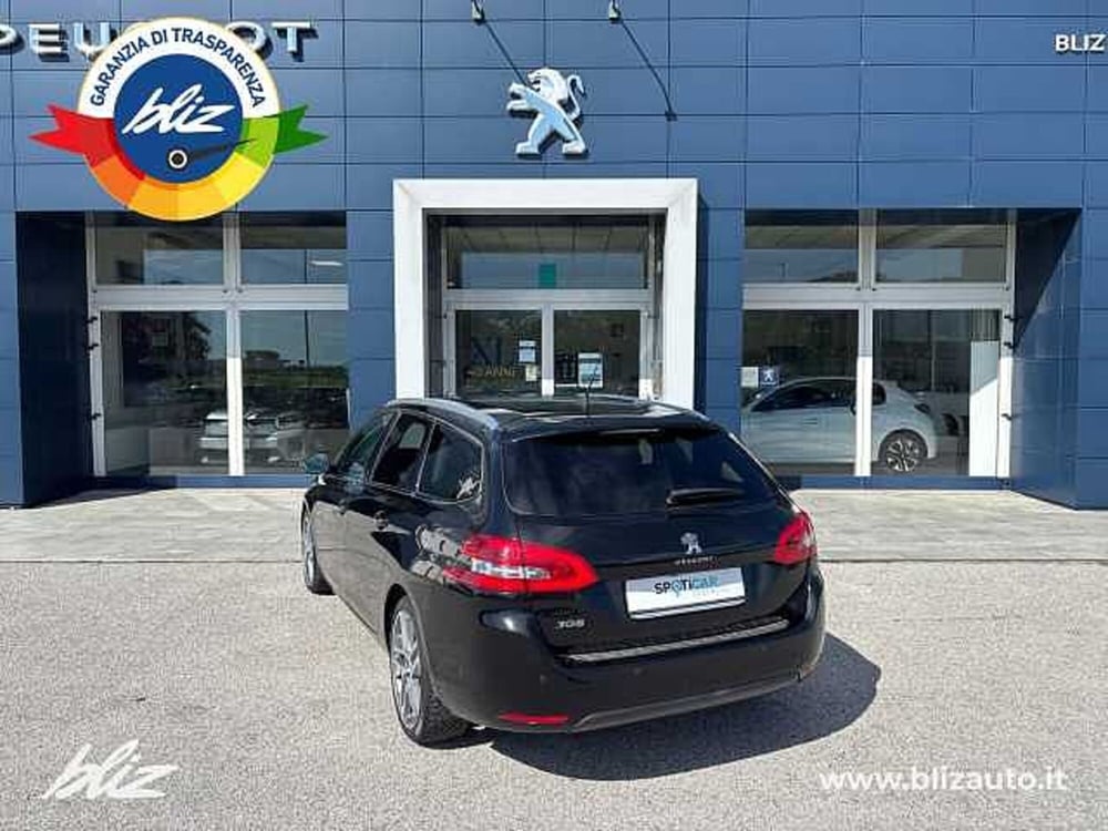 Peugeot 308 SW usata a Udine (5)