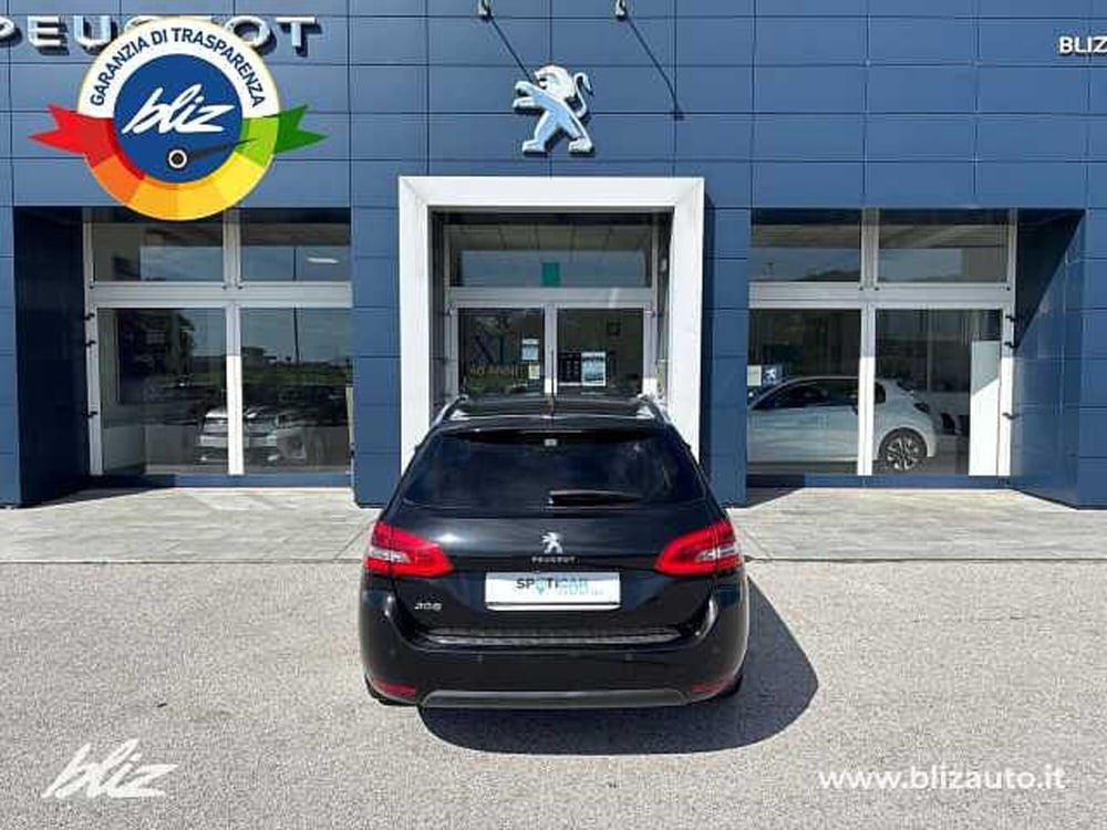 Peugeot 308 SW usata a Udine (6)