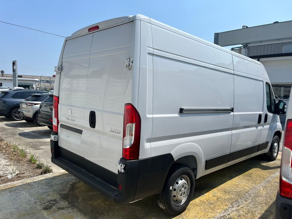 Peugeot Boxer Furgone nuova a Milano (5)