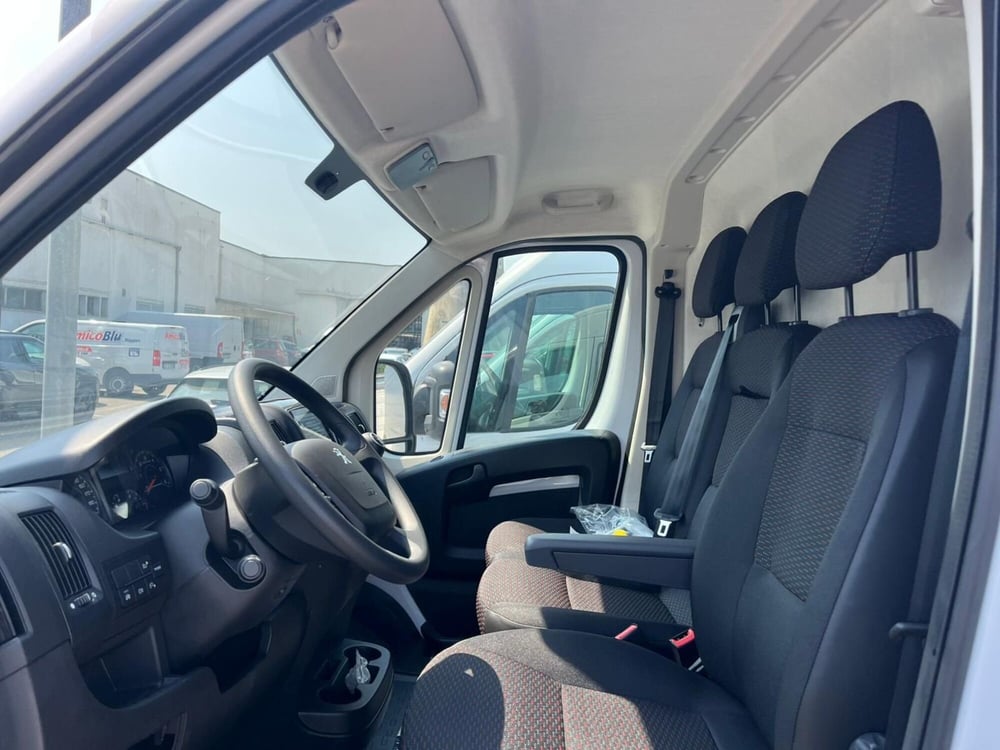 Peugeot Boxer Furgone nuova a Milano (9)