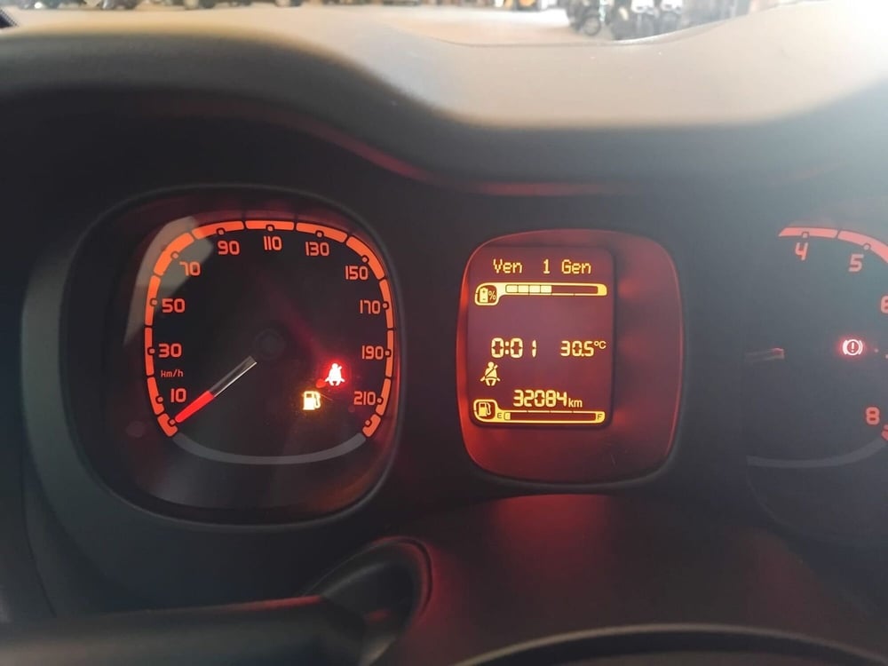 Fiat Panda usata a Milano (15)