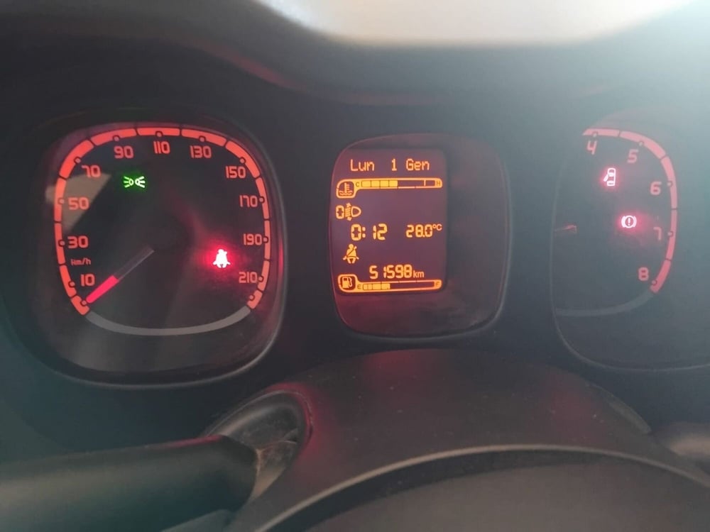 Fiat Panda usata a Milano (15)