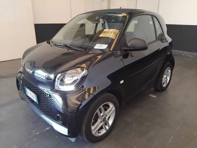smart Fortwo EQ Racingreen (22kW) del 2021 usata a Milano