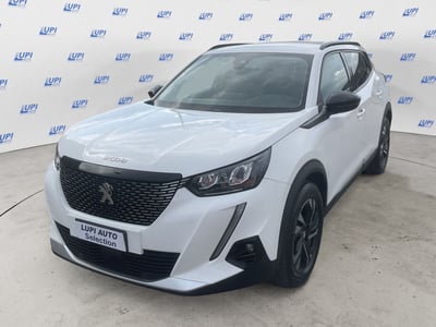 Peugeot 2008 1.2 puretech Active s&amp;s 100cv del 2022 usata a Pistoia