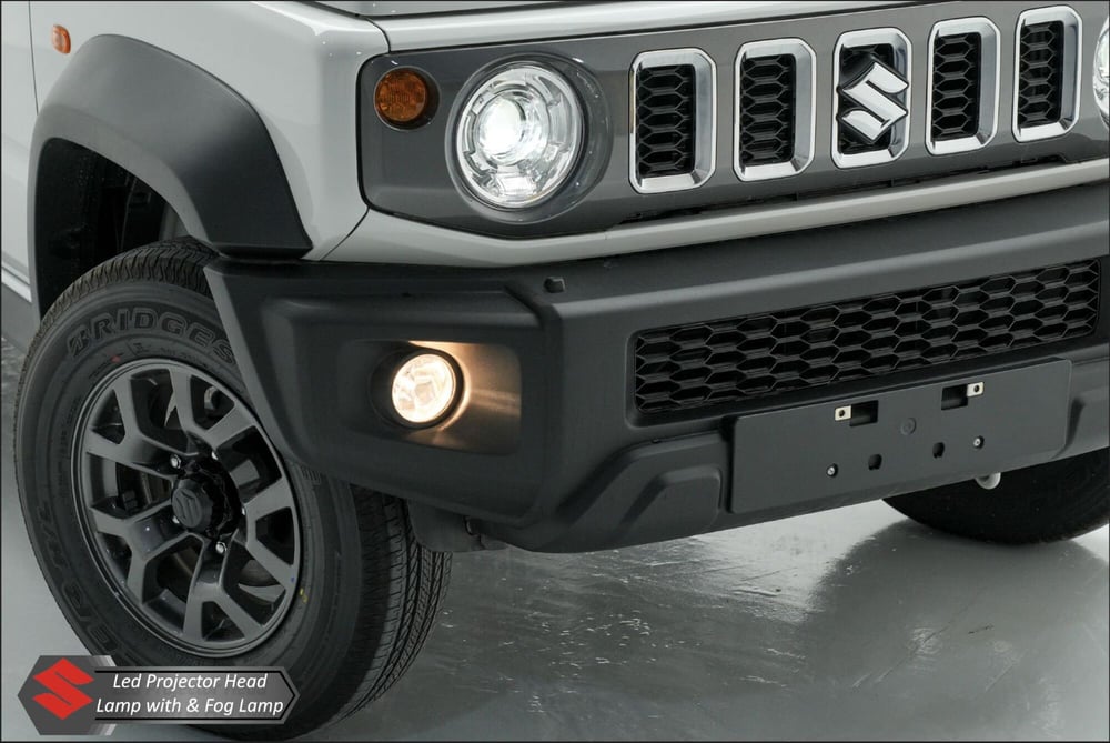 Suzuki Jimny nuova a Pistoia (9)