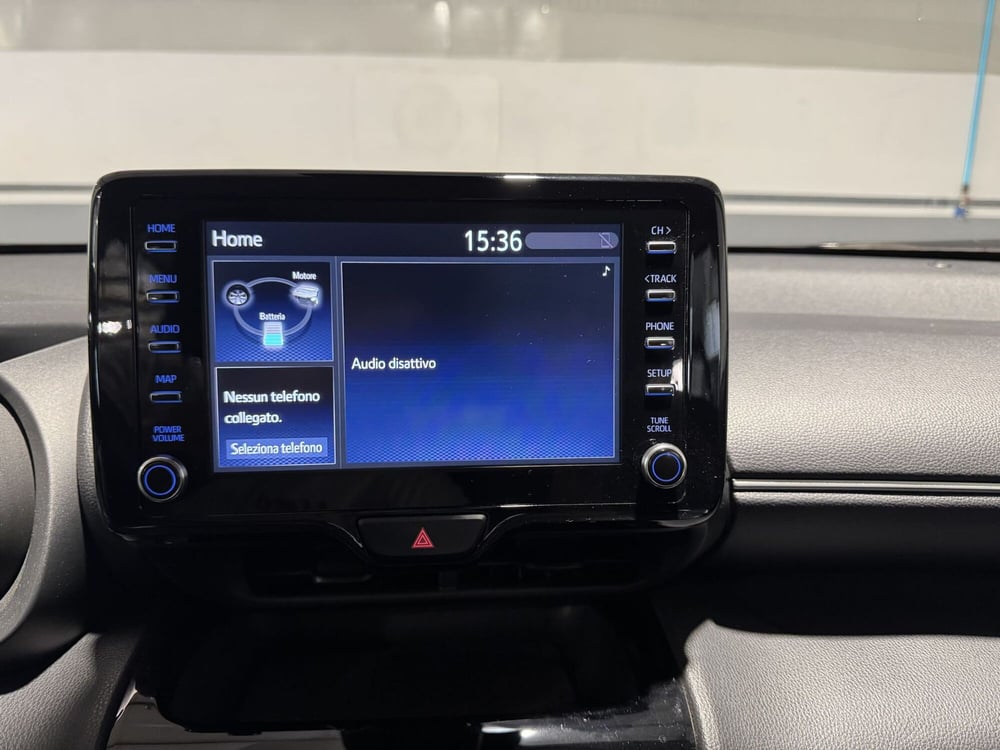 Toyota Yaris Cross usata a Frosinone (11)