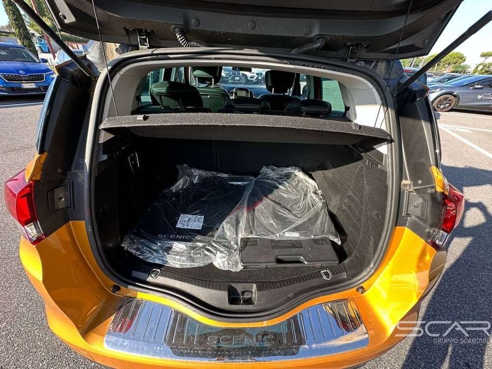 Renault Scénic usata a Livorno (9)