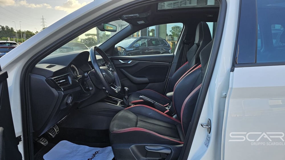 Skoda Kamiq usata a Livorno (12)