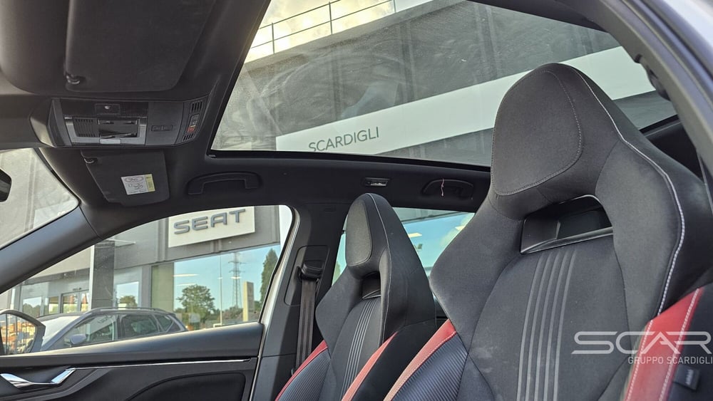 Skoda Kamiq usata a Livorno (14)