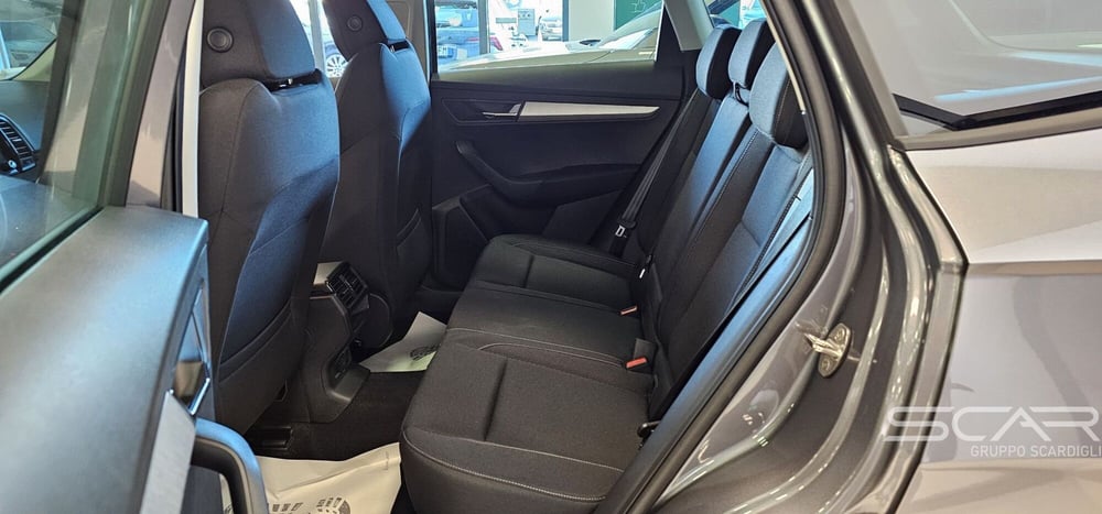 Skoda Karoq nuova a Livorno (12)