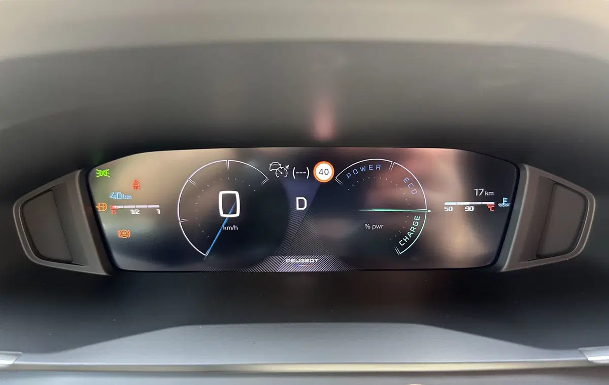 Peugeot 2008 nuova a Reggio Emilia (13)