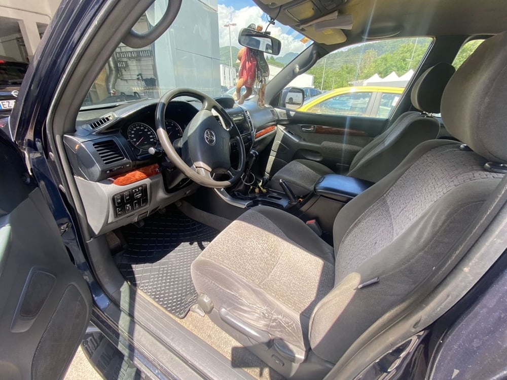 Toyota Land Cruiser usata a La Spezia (5)