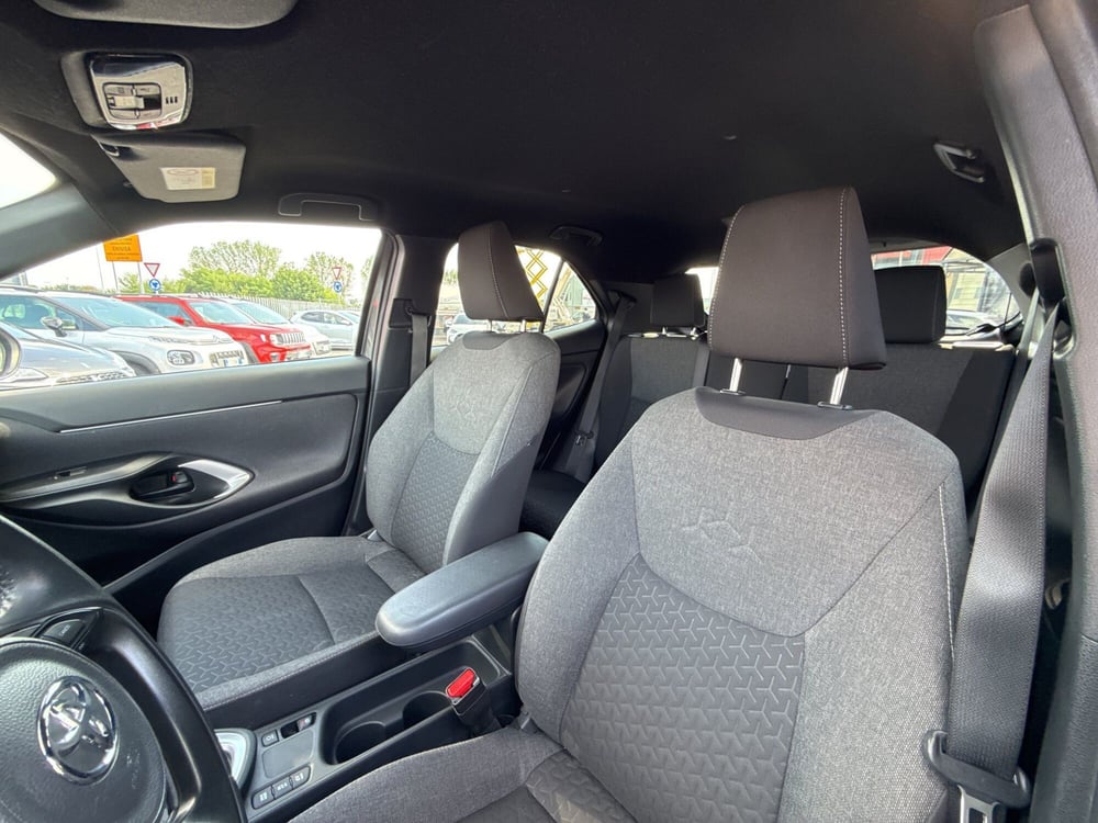Toyota Yaris Cross usata a Mantova (17)