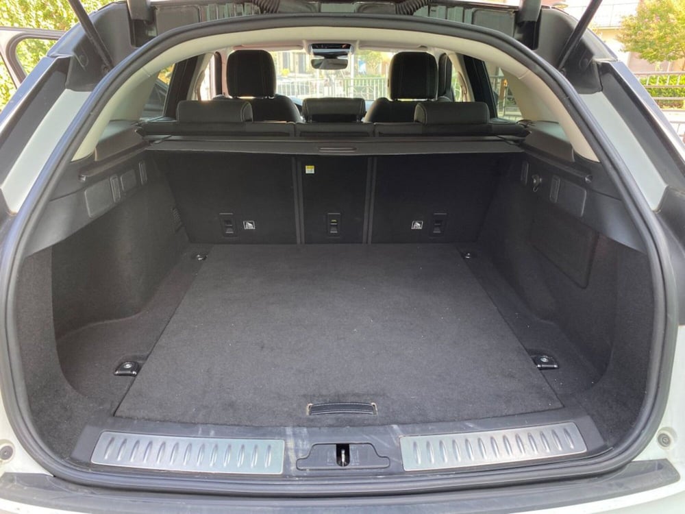 Land Rover Range Rover Velar usata a Siena (16)