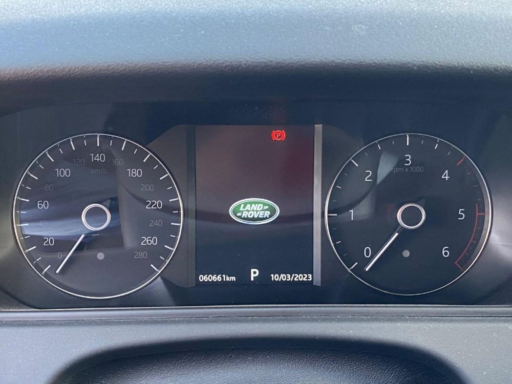 Land Rover Range Rover Velar usata a Siena (17)
