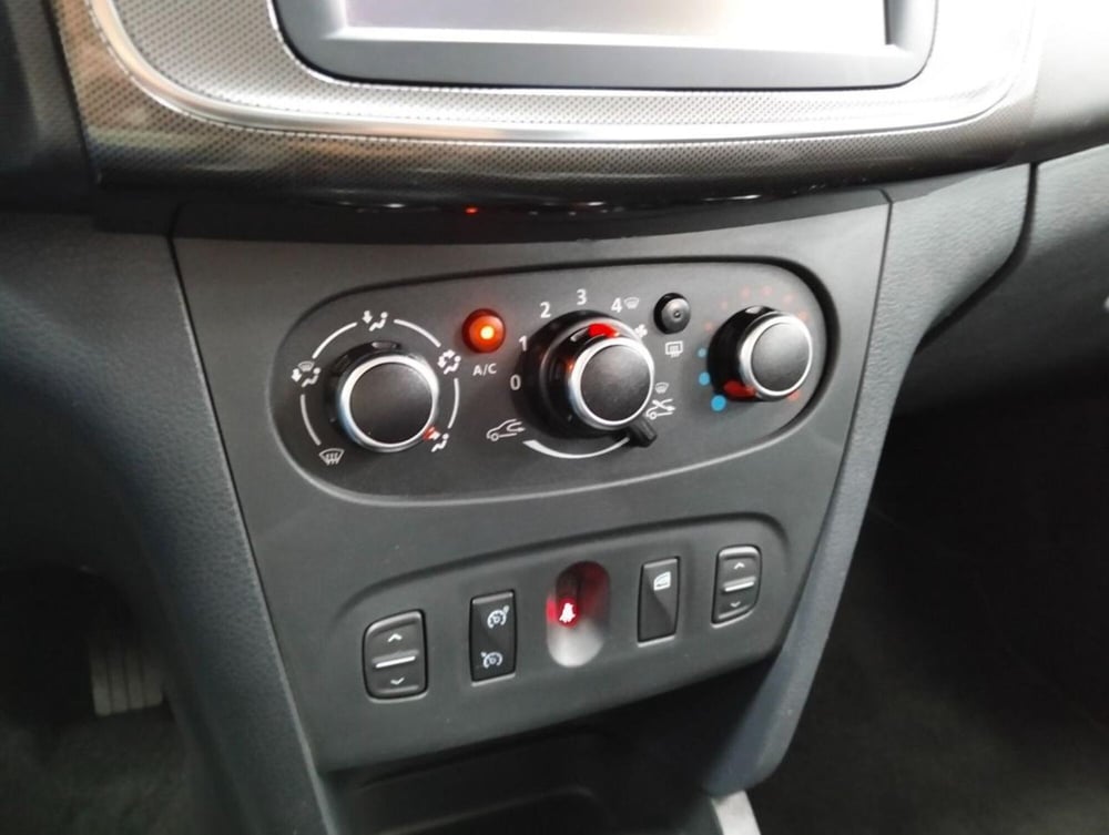 Dacia Sandero usata a Como (12)