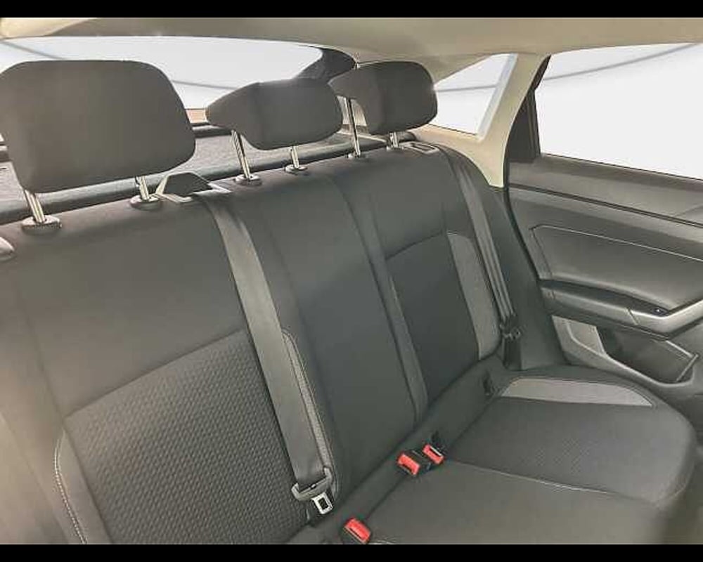 Volkswagen Taigo usata a Roma (9)