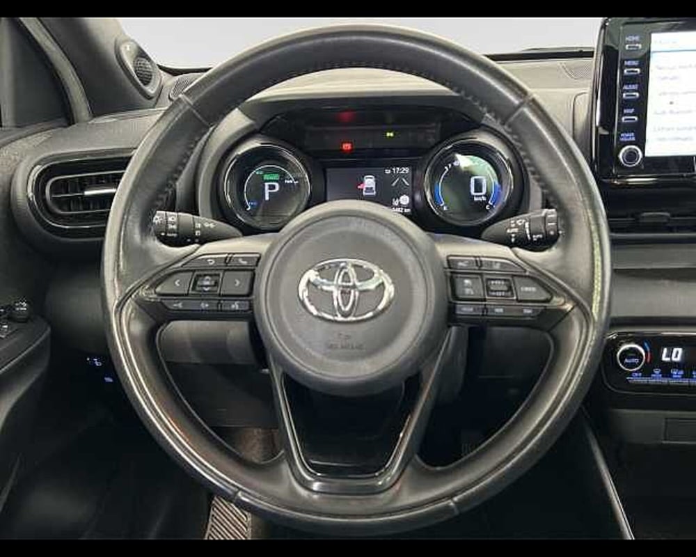 Toyota Yaris Cross usata a Roma (6)