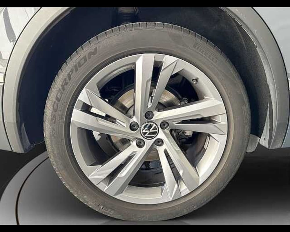 Volkswagen Tiguan usata a Roma (11)