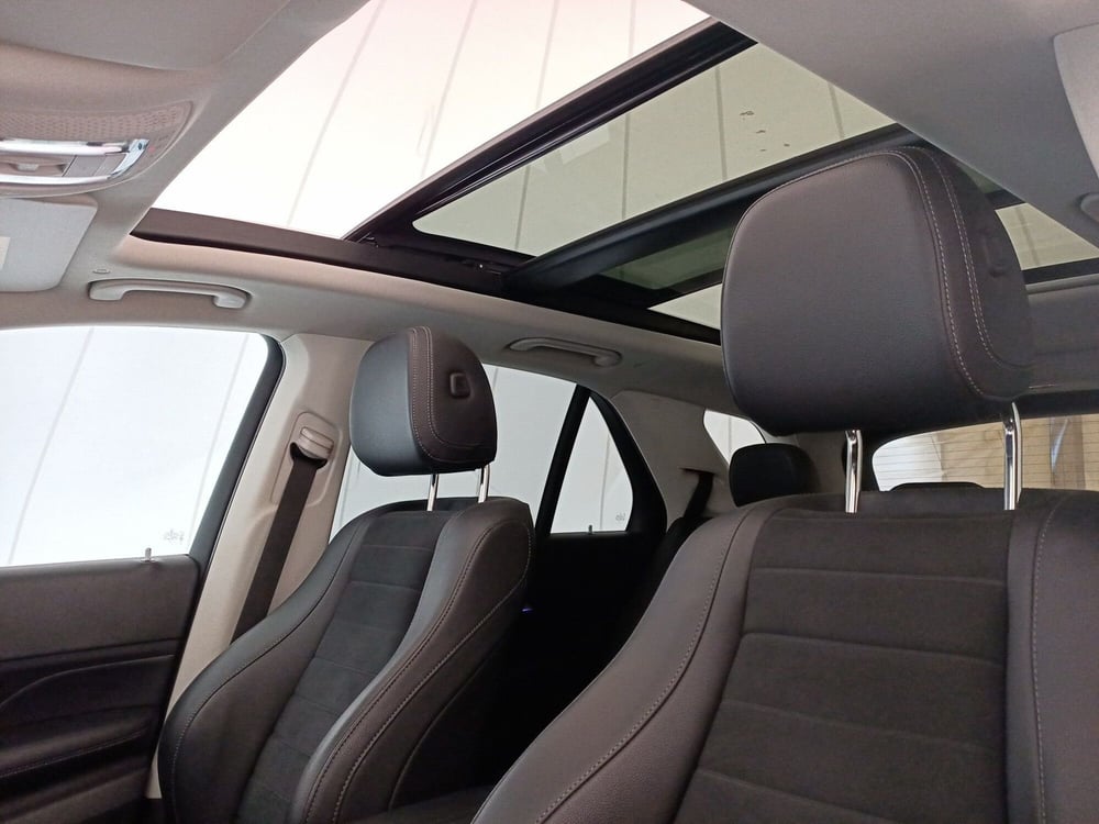 Mercedes-Benz GLE SUV usata a Bari (15)