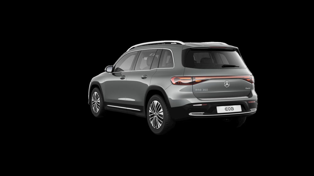 Mercedes-Benz EQB nuova a Milano (3)