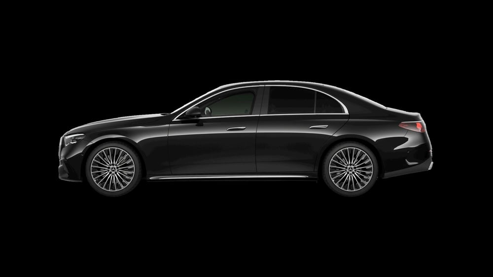 Mercedes-Benz Classe E nuova a Milano (2)