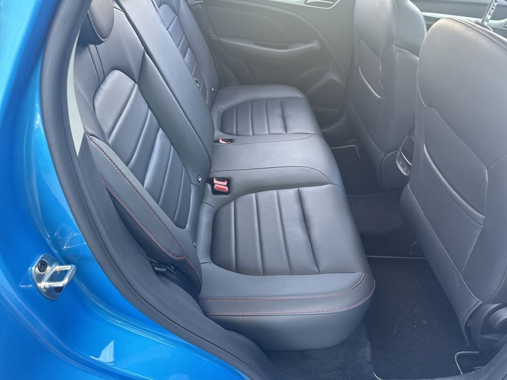 Mg ZS usata a Ferrara (11)