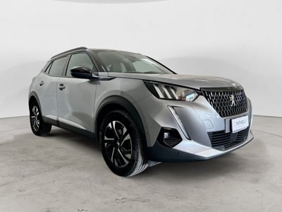 Peugeot 2008 PureTech 130 S&amp;S GT del 2021 usata a Monopoli