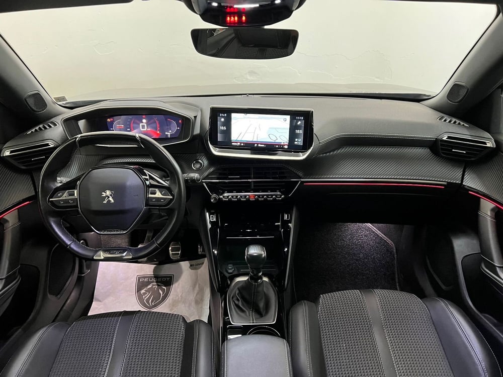 Peugeot 2008 usata a Bari (17)