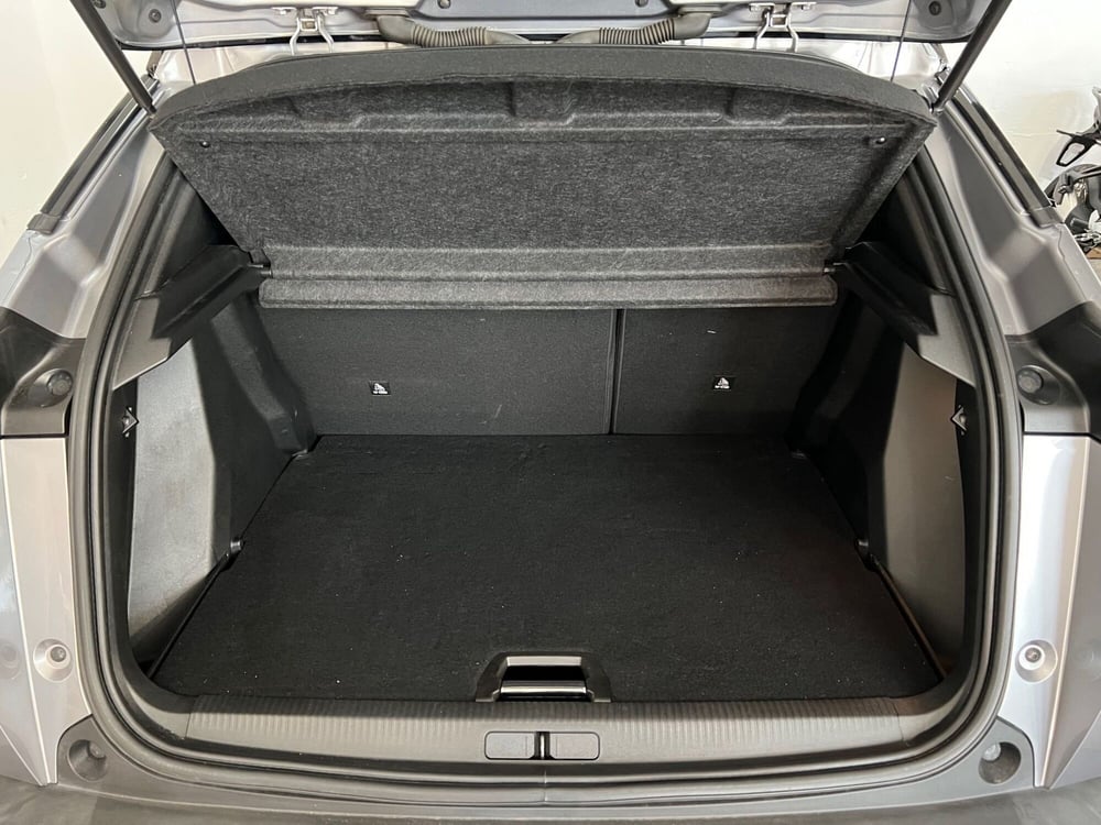Peugeot 2008 usata a Bari (8)