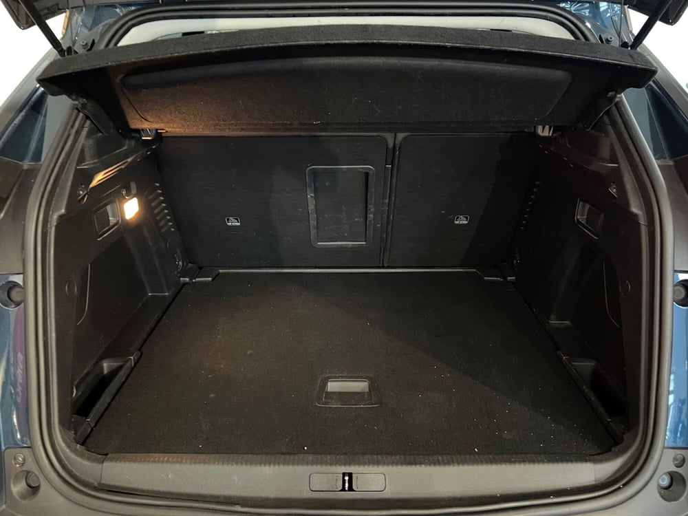 Peugeot 3008 usata a Bari (10)