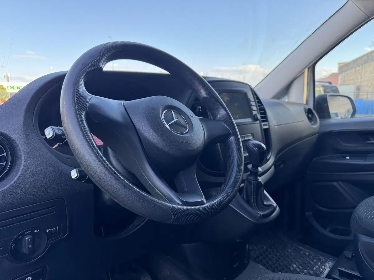Mercedes-Benz Vito usata a Messina (7)