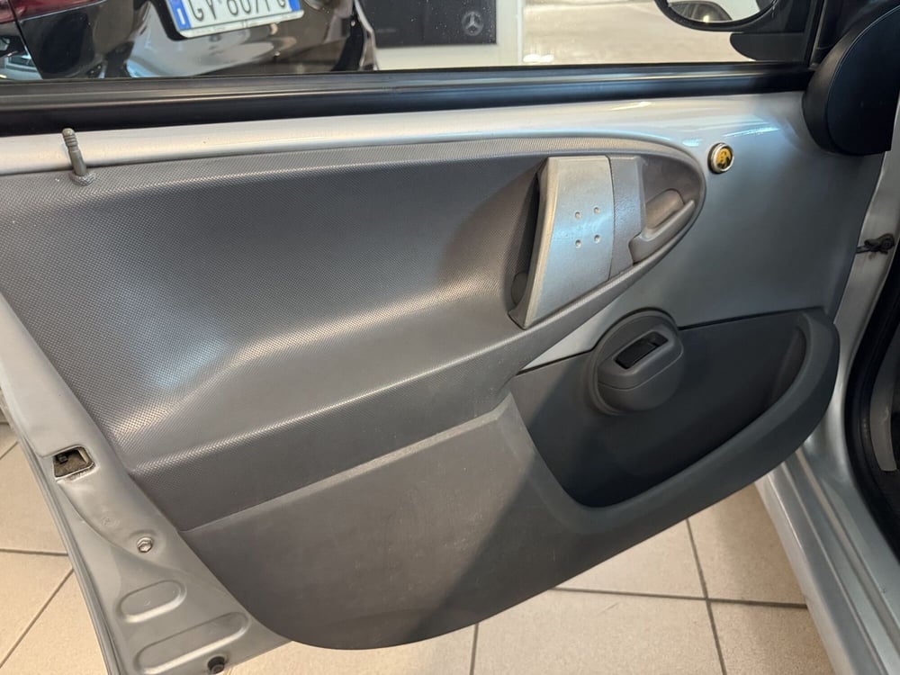 Toyota Aygo usata a Messina (6)