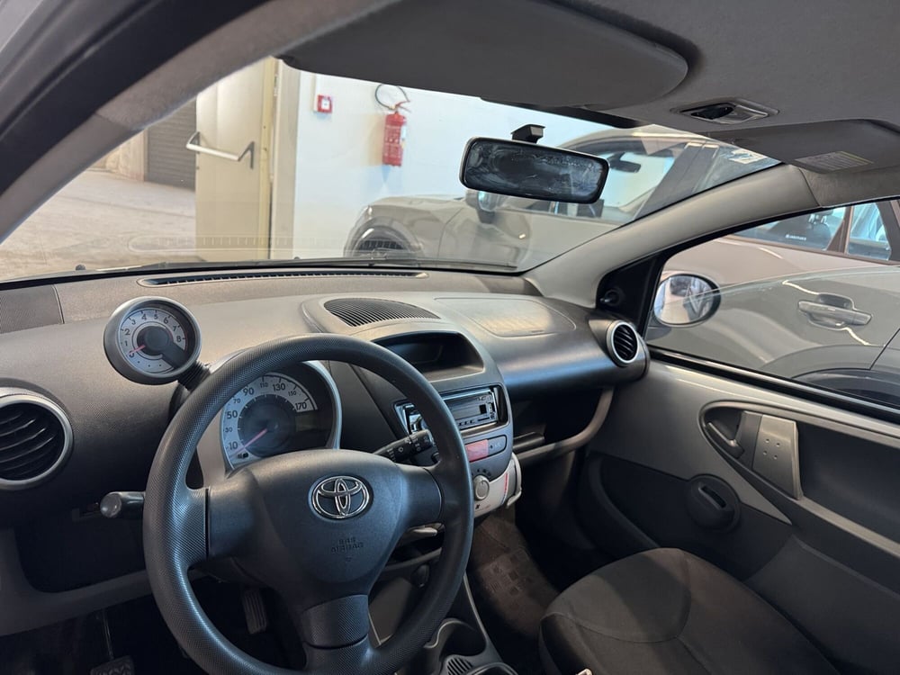 Toyota Aygo usata a Messina (7)