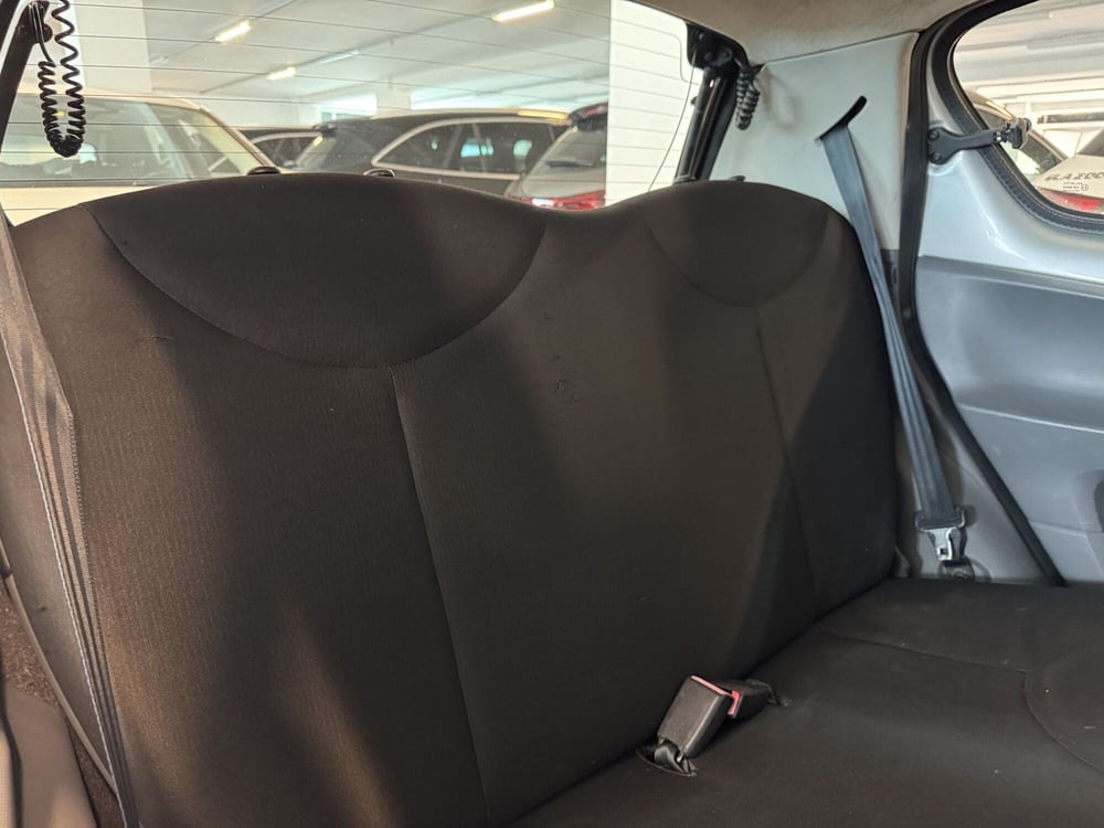 Toyota Aygo usata a Messina (9)