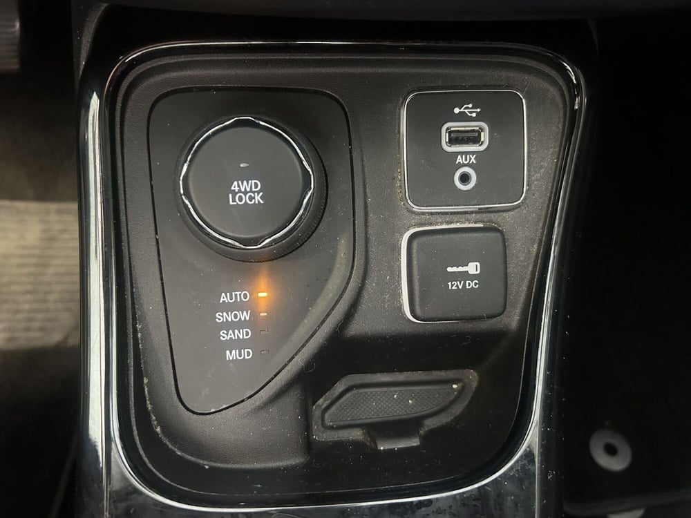 Jeep Compass usata a Milano (6)