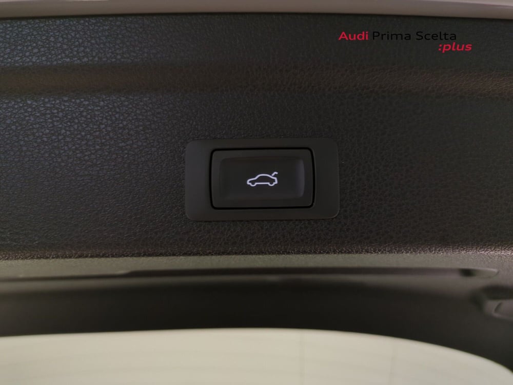Audi RS Q3 Sportback usata a Avellino (9)