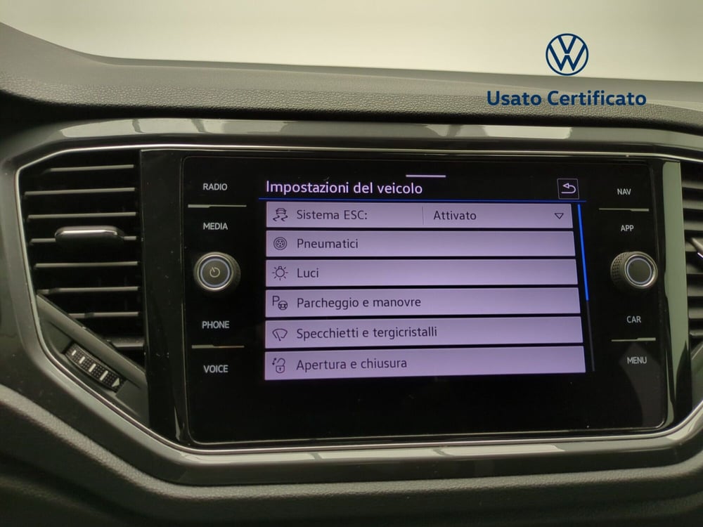 Volkswagen T-Roc usata a Avellino (18)