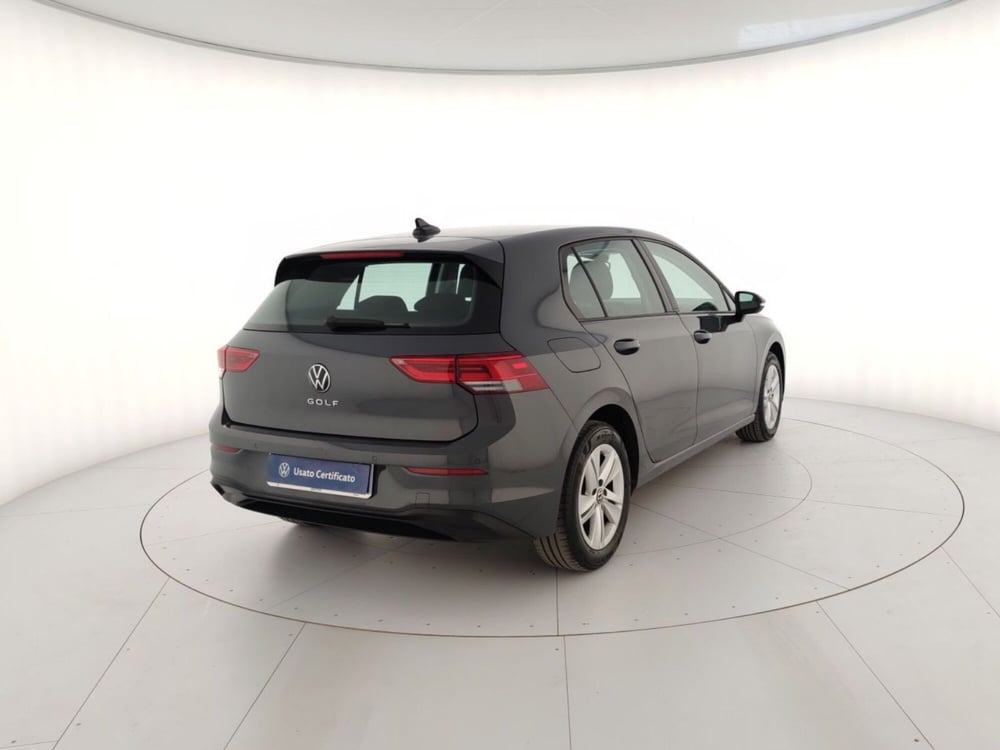 Volkswagen Golf usata a Massa-Carrara (3)