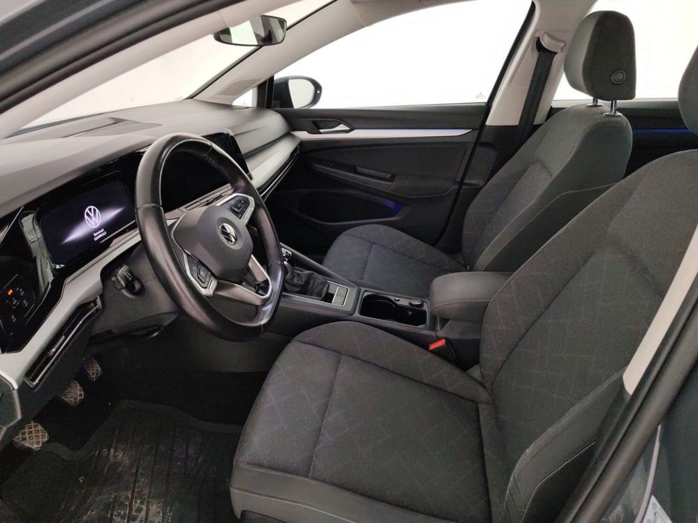 Volkswagen Golf usata a Massa-Carrara (7)