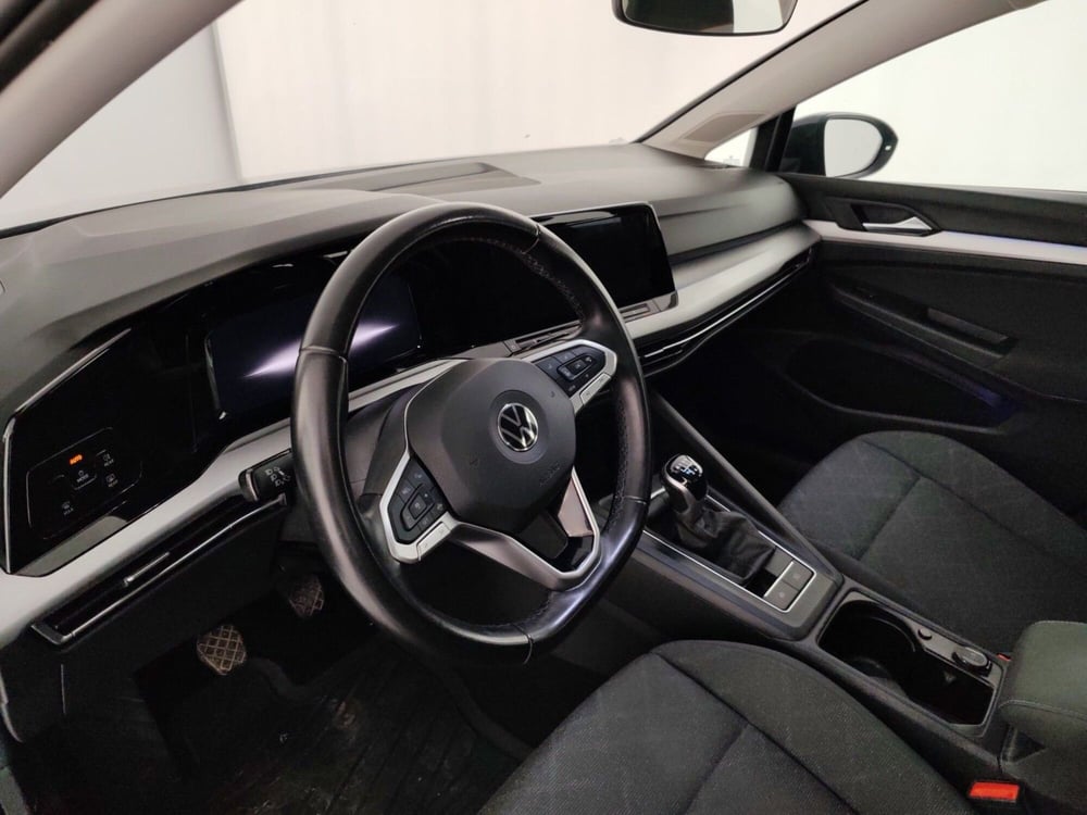 Volkswagen Golf usata a Massa-Carrara (8)