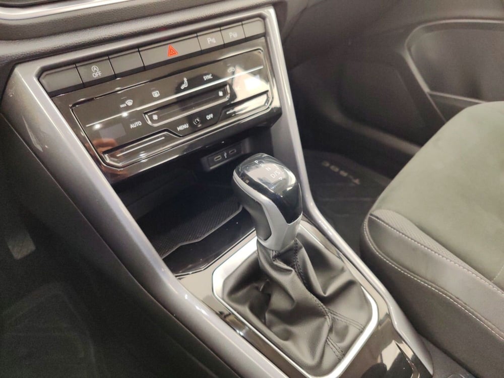 Volkswagen T-Roc usata a Massa-Carrara (11)