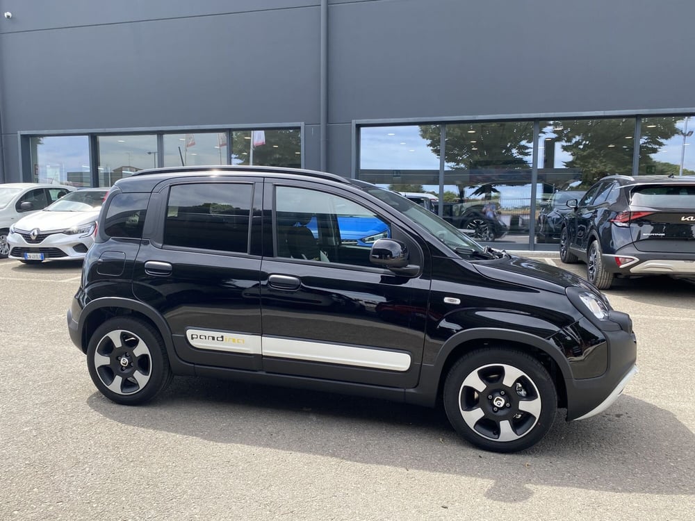 Fiat Panda Cross nuova a Modena (20)