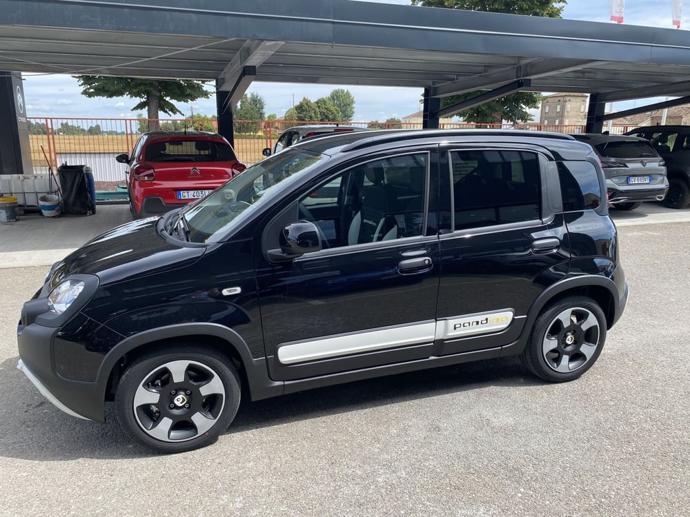 Fiat Panda Cross nuova a Modena (4)